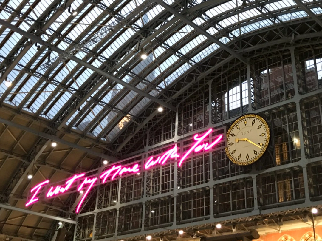 Tracey Emin Neons: A Collector's Guide