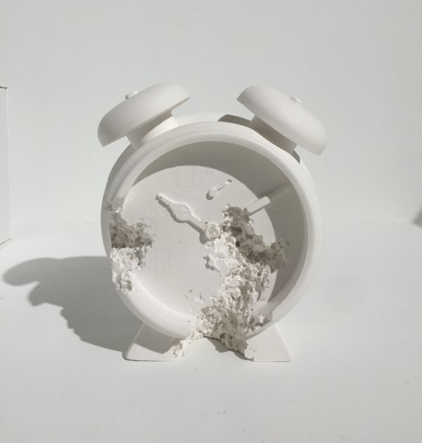 Daniel Arsham - Clock Future Relic 03, White plaster and glass fragments