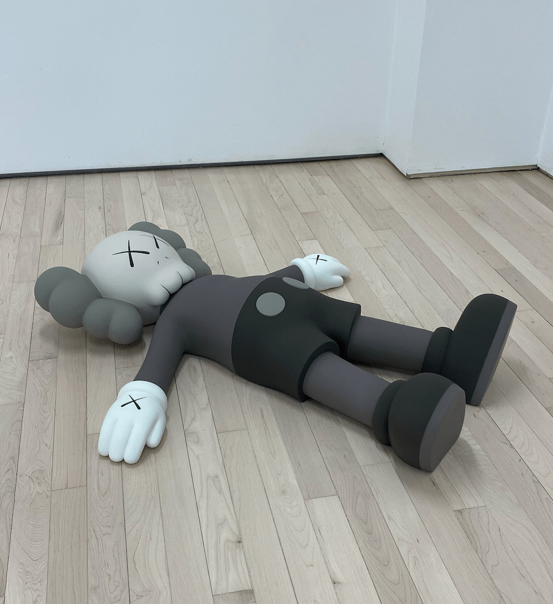 Final Days — KAWS | Guy Hepner