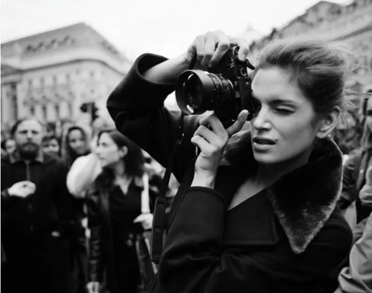 Cindy Crawford Paparazzi