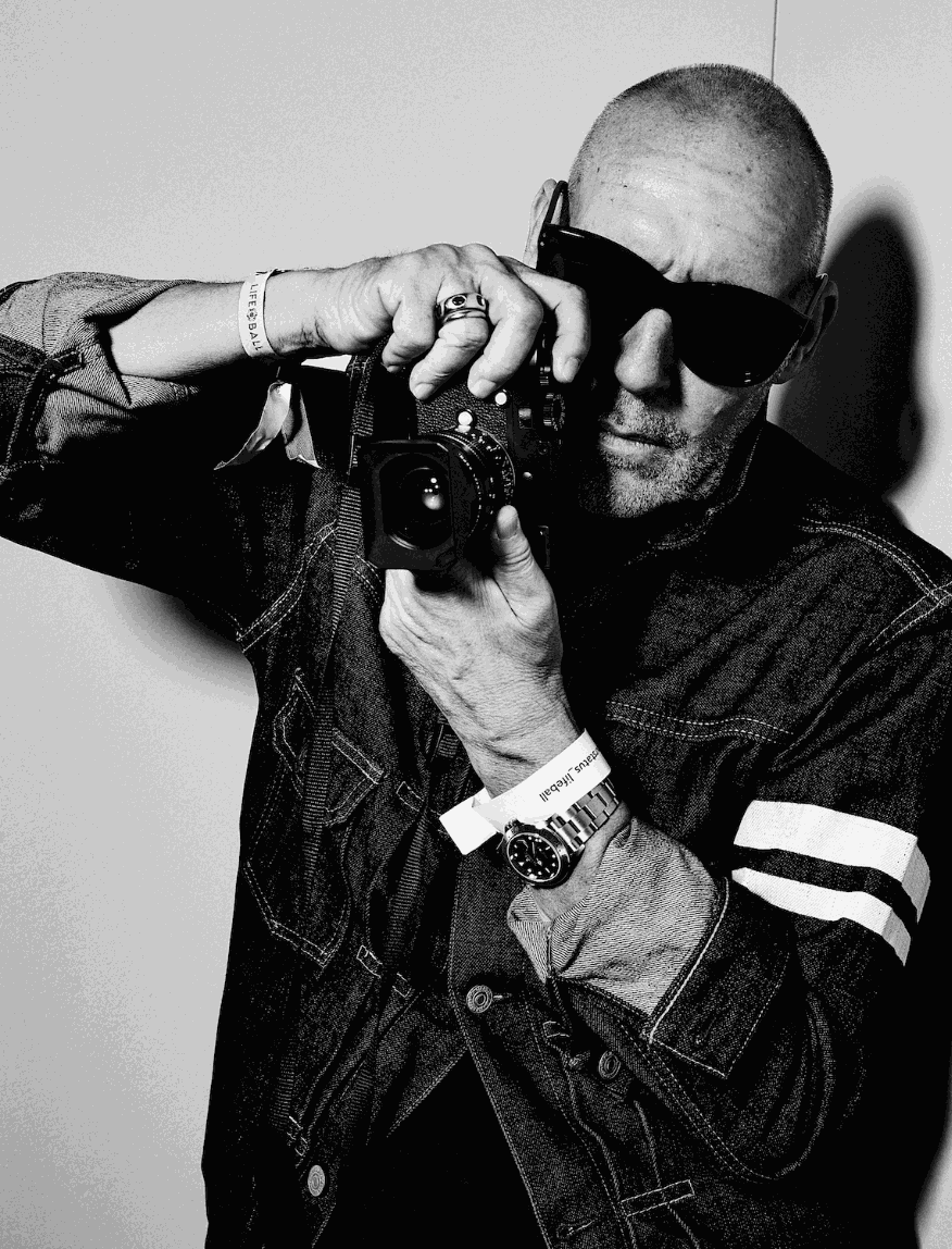 Michel Comte: Between Glamour and Wilderness